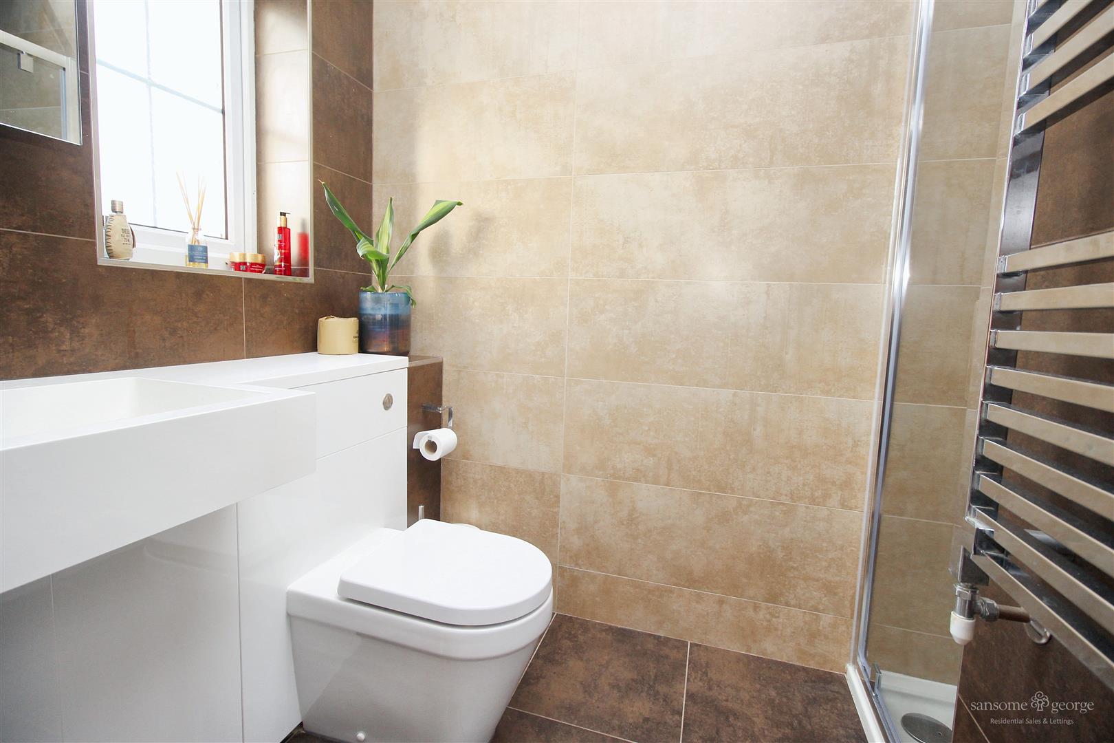Roebuck Rise, Tilehurst, Reading